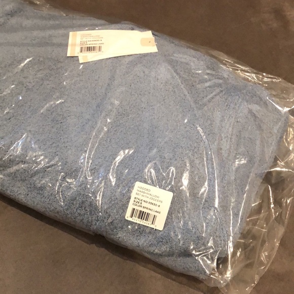 NWT “Softies” marshmallow jogger set - Picture 2 of 3